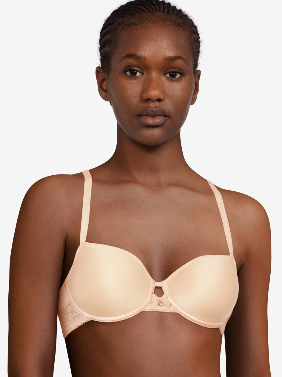 Chantelle Women's C Idéal Back Smoothing Bra, Nude Blush, 30D at