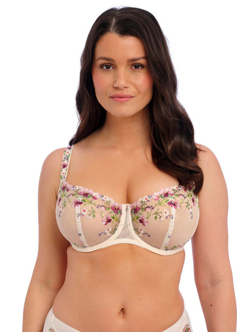 Marie Underwire Balconette Bra in Delicacy