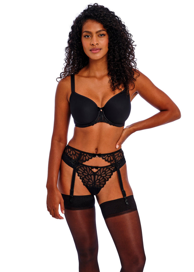 Loveland Underwire Moulded Spacer Bra in Bombshell Black